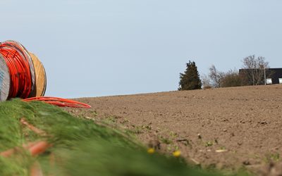 Connecting rural areas to the grid broadband