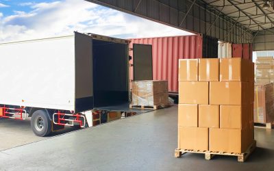 Package Boxes Stack on Wooden Pallets Loading into Container Trucks. Distribution Supplies Warehouse Shipping. Supply Chain, Shipment. Freight Truck Logistic, Cargo Transport.